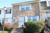 Primary Photo - 45 Woodlake Dr E