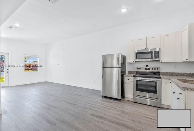 Foto del edificio - 511 SW 1st Ave