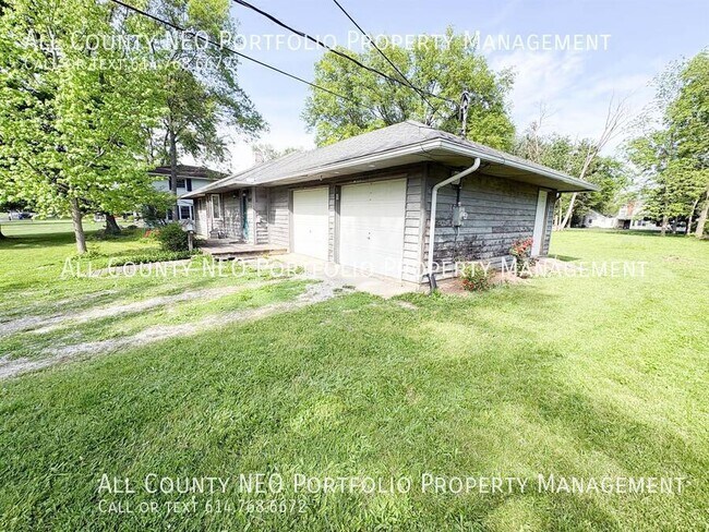 Building Photo - 3050 Derby Rd