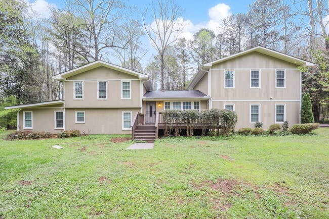 Building Photo - 395 Magmar Ln