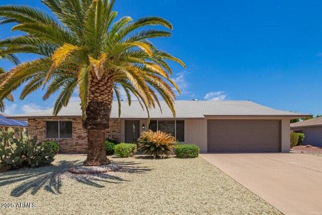 Building Photo - 17615 N Whispering Oaks Dr