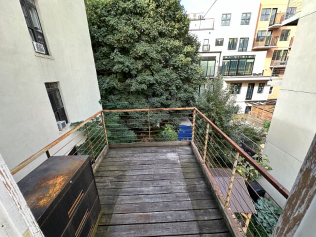Foto del edificio - 232 Spencer St