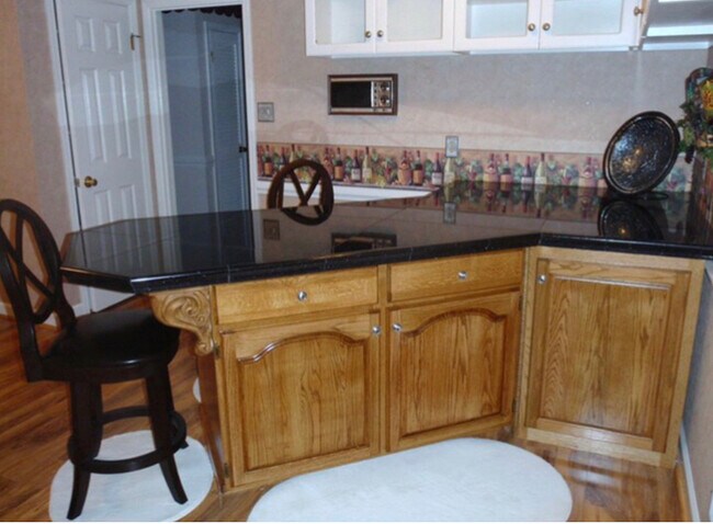 Building Photo - 4623 Treely Rd