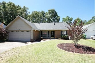 Building Photo - 4496 Parkwood Ln W