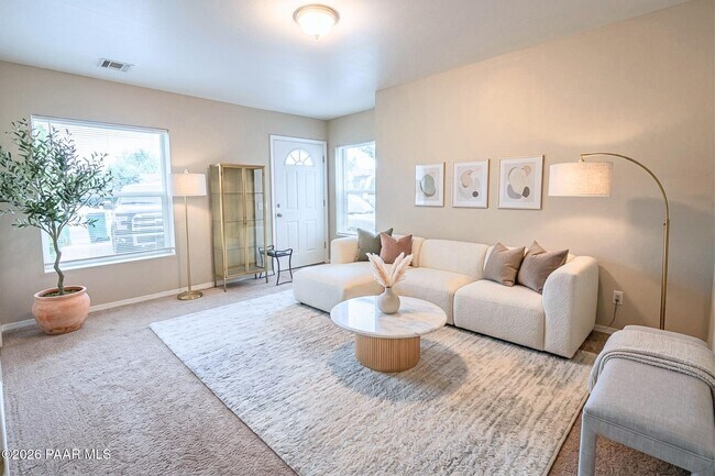 Foto del edificio - 8430 E Leigh Dr