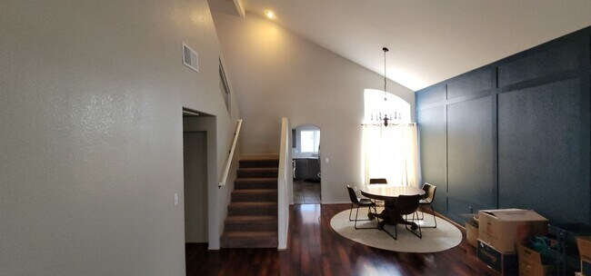Foto del edificio - Two Story Home in the Southwest