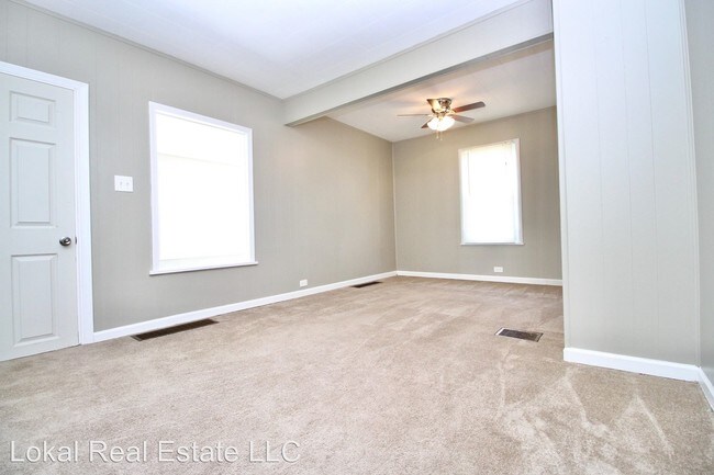 Foto del edificio - 3 br, 1 bath House - 12440 Carrington Ave