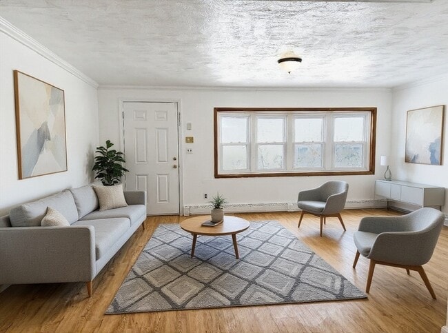 Building Photo - 178 Bates Rd