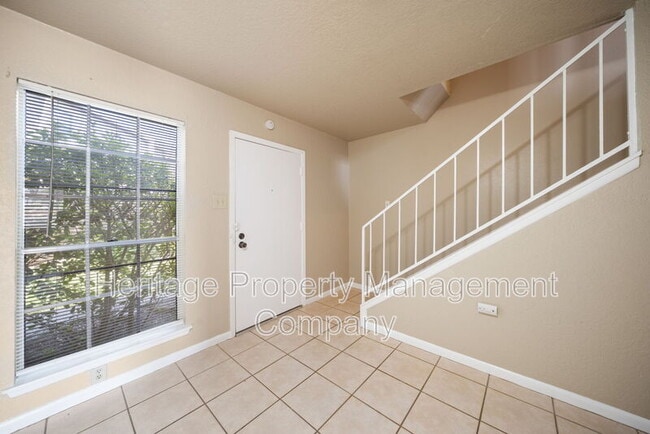 Building Photo - 6427 Wurzbach Rd
