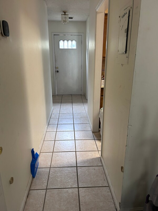 Foto del edificio - 636 Valley Crest Dr