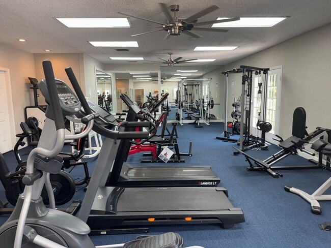 Building Photo - 5005 Wingate Way