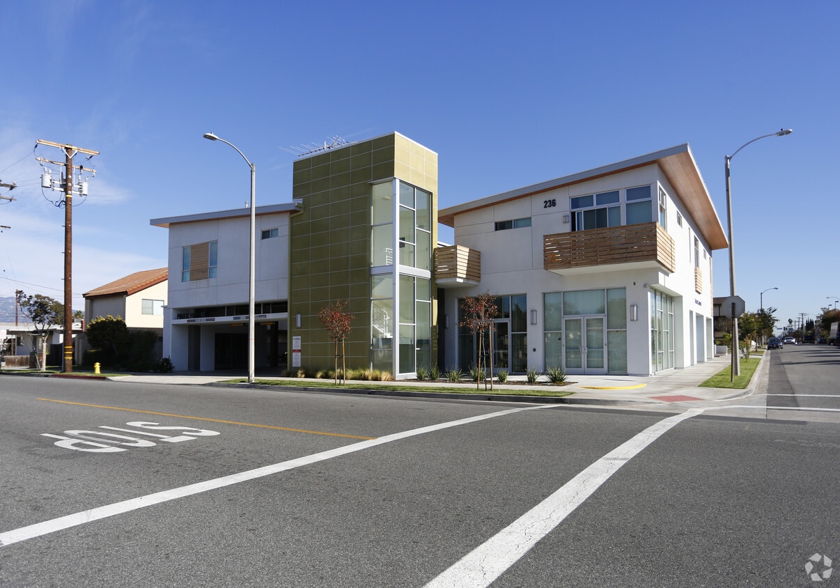 Buildiing - Mosaic Gardens at Monterey Park