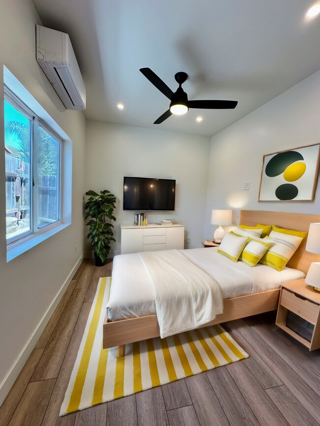 Foto del edificio - 4538 Copeland Ave