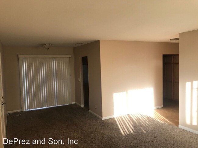 Building Photo - 3 br, 2 bath House - 2945 WENDELL WAY