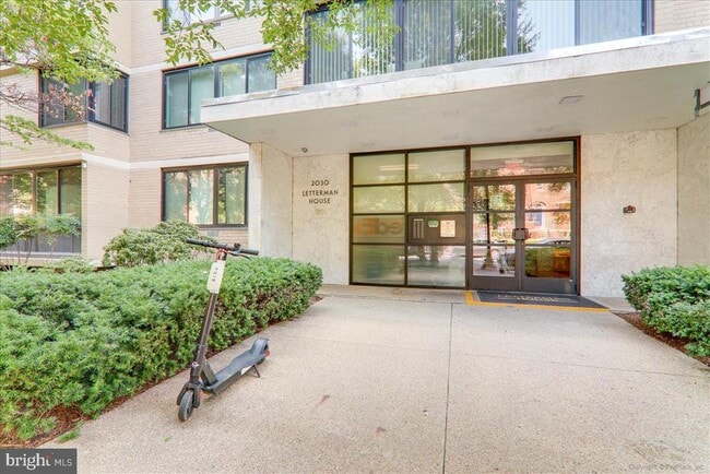 Building Photo - 2030 F St NW