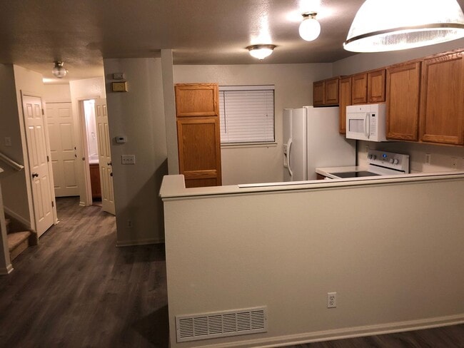 Foto del edificio - Lovely Townhome in Thornton