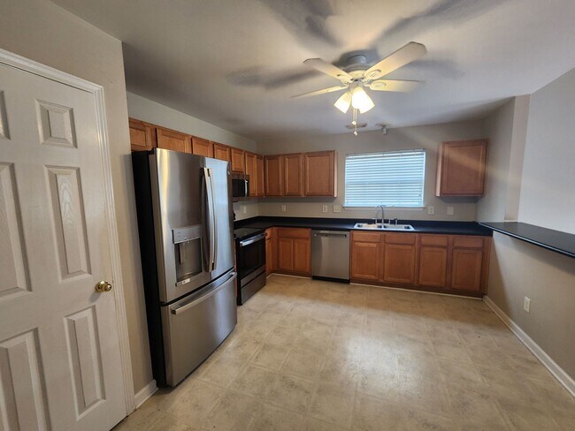 Building Photo - 3180 Tristan Dr