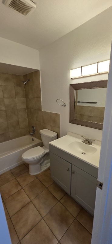 Building Photo - 470 NE 18th Ave