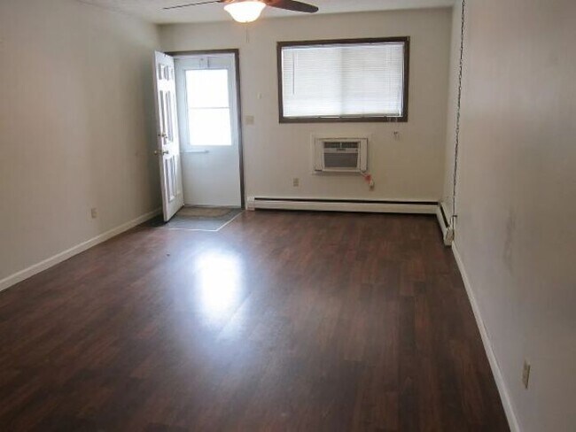 Foto del edificio - 1508 Woods Ave
