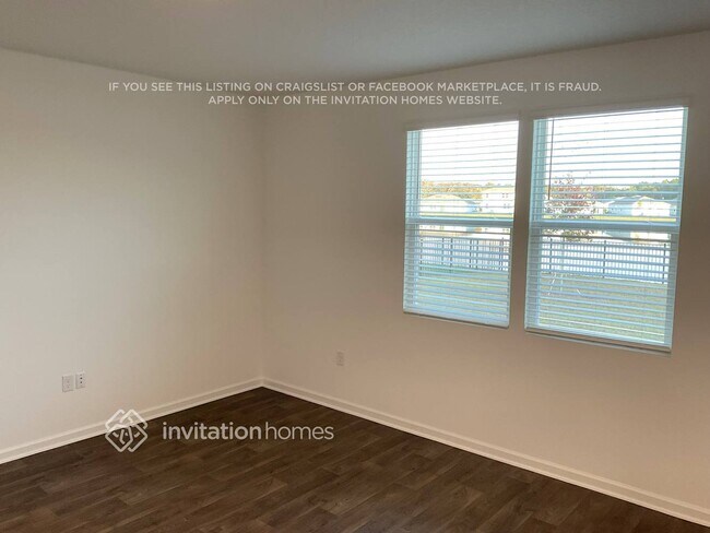 Foto del edificio - 674 Orellana Rd