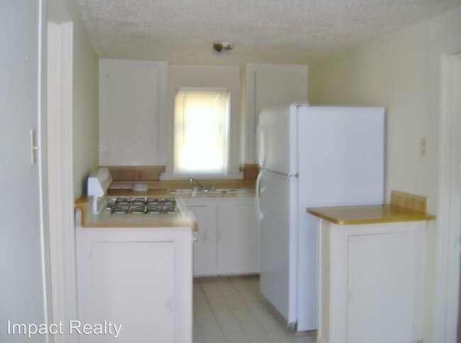 Building Photo - 758 Peach St