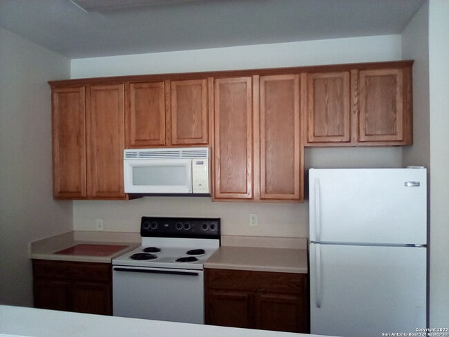Building Photo - 10607 Mathom Landing
