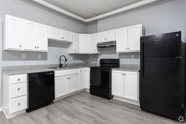2 habitaciones, 2 baños - 750 pies cuadrados - Cocina - Baconsfield Apartments