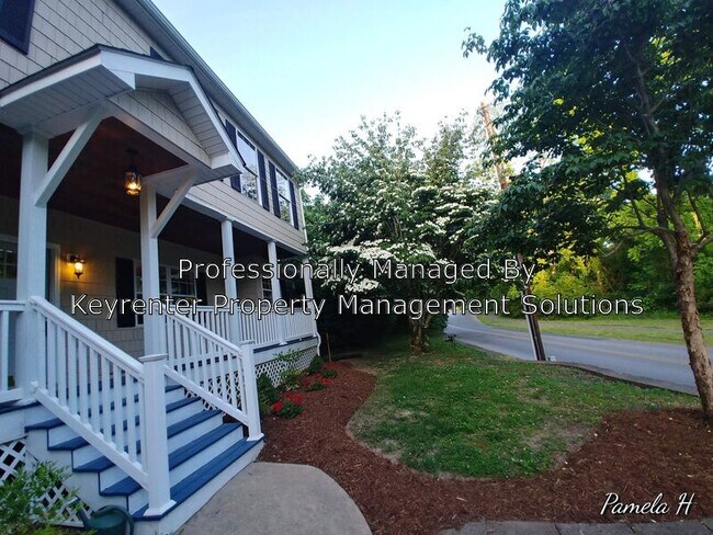 Building Photo - 601 Rife Rd