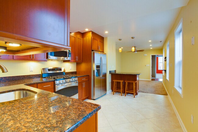 Building Photo - 3242 Fait Ave