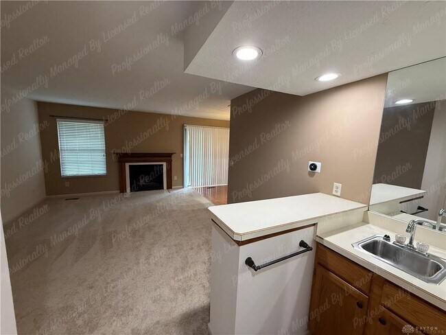 Building Photo - 9765 Centerville Creek Ln