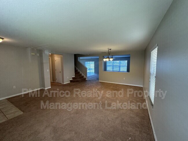 Building Photo - 6955 Lake Eaglebrooke Dr