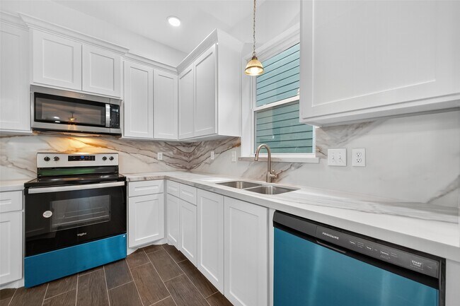 Foto del edificio - 714 Zoe St