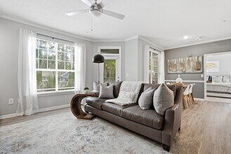 Building Photo - Avana Long Point