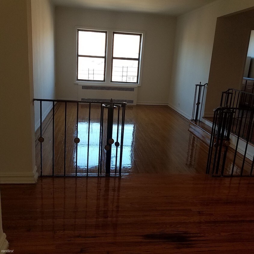 Foto principal - 6770 Yellowstone Blvd