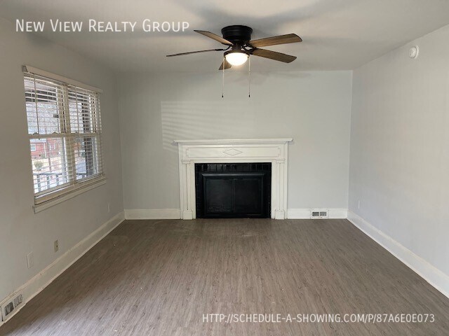 Building Photo - 3430 Mathis Dr