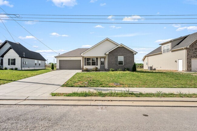 Foto del edificio - 107 Meadowbrook Dr