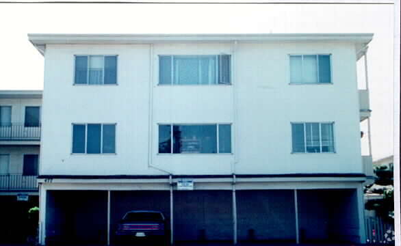 Primary Photo - 445-453 Bancroft Ave