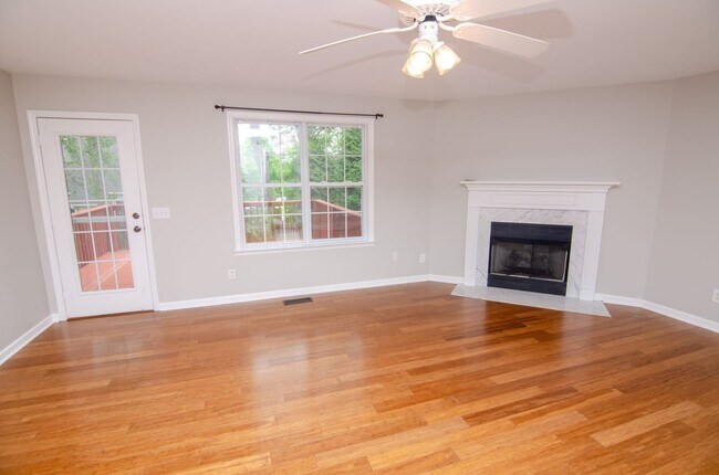 Building Photo - 1722 Portway Ct