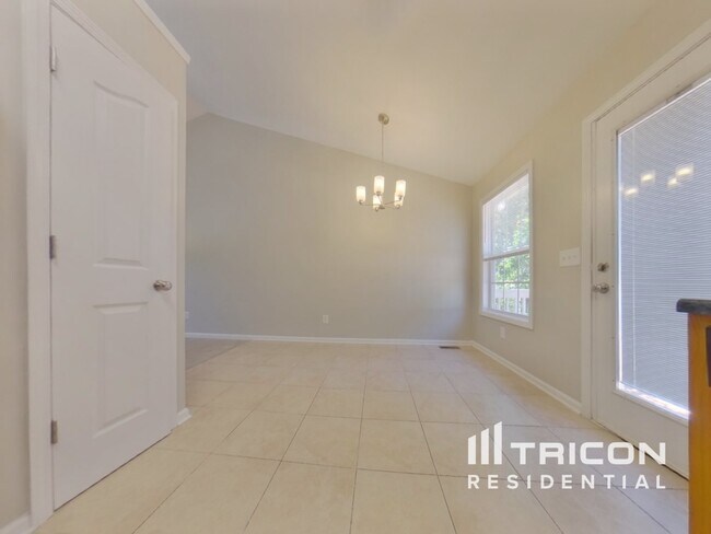 Foto del edificio - 6655 Breckenridge Dr