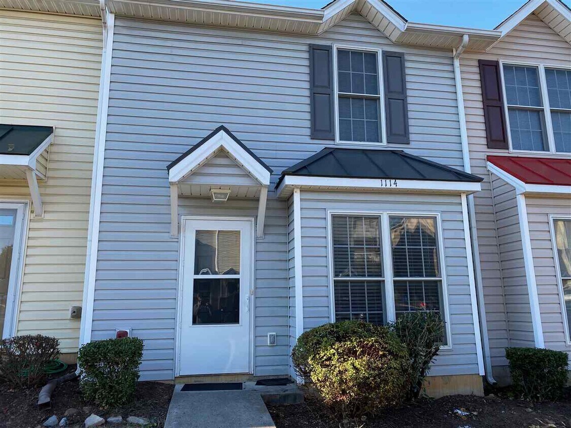 1114 Patrick Henry Pl, Harrisonburg, VA 22802 House for Rent in
