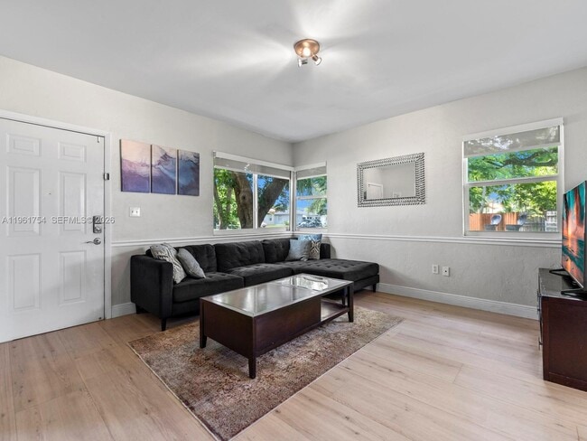 Building Photo - 201 Flagler Dr