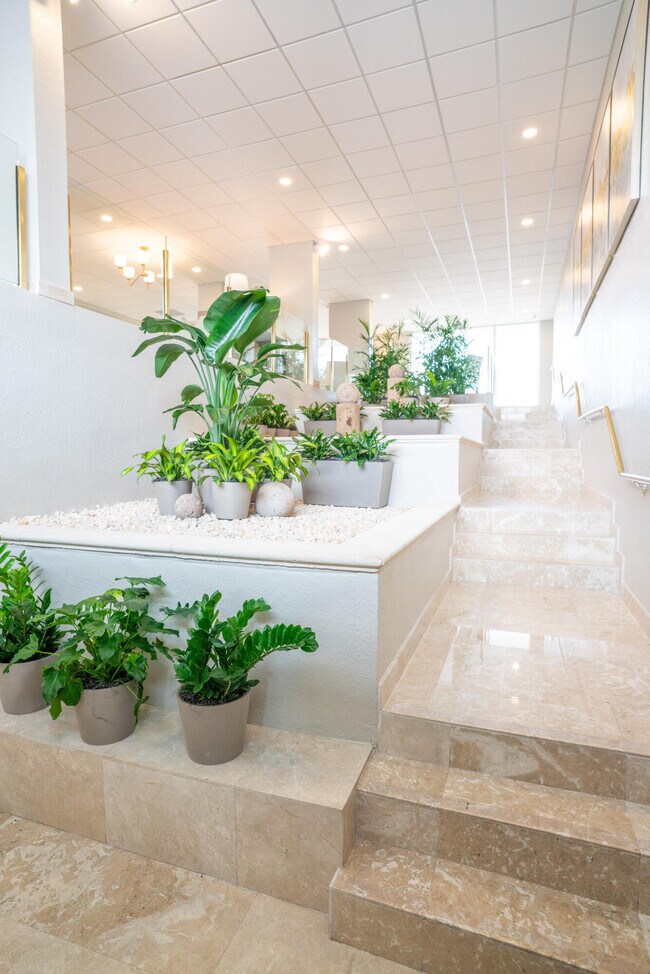 Foto del edificio - 2701 N Ocean Blvd