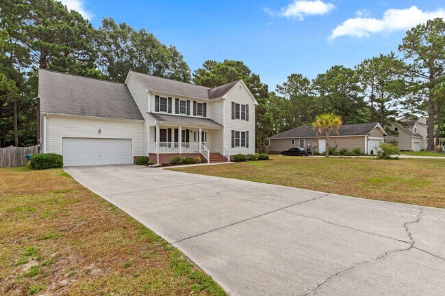 Building Photo - 4 Bedroom 2.5 Bathroom located in Creeks Edge