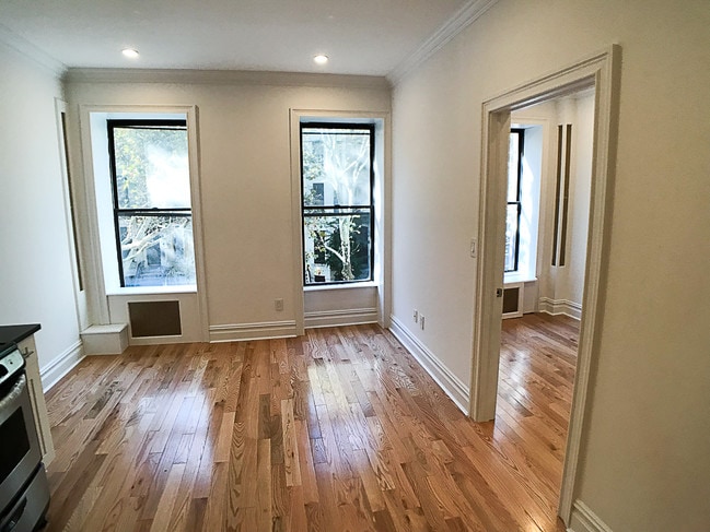 Building Photo - 109 Park Pl