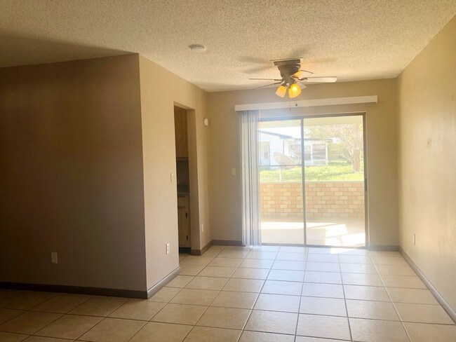 Foto del edificio - Cute 3/1 Starter Home in Deltona Lakes