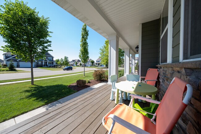 Building Photo - 15356 Eagle Creek Way