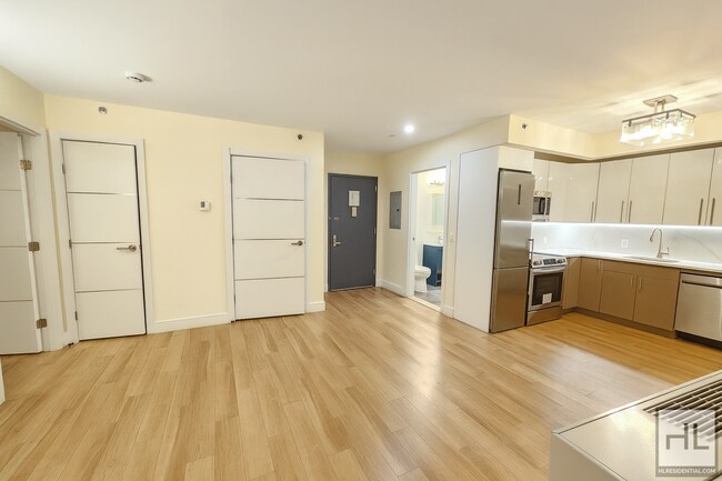 Foto del edificio - Northern Boulevard