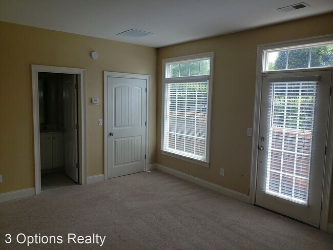 Foto del edificio - 3 br, 3.5 bath House - 805 Lexington Village