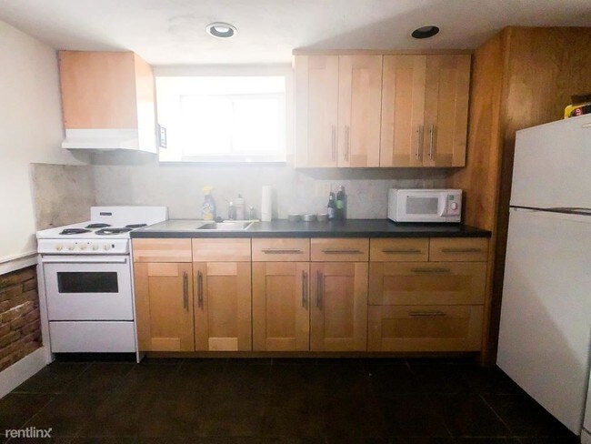 Foto del edificio - 318 Butler Ave