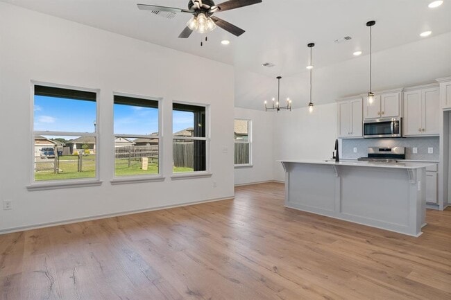 Foto del edificio - 417 Haven St